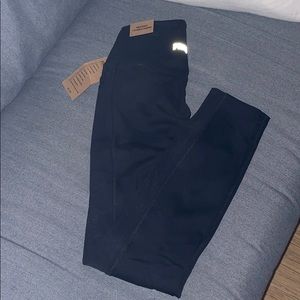 ❌❌SOLD❌❌ NWT VS PINK ultimate legging